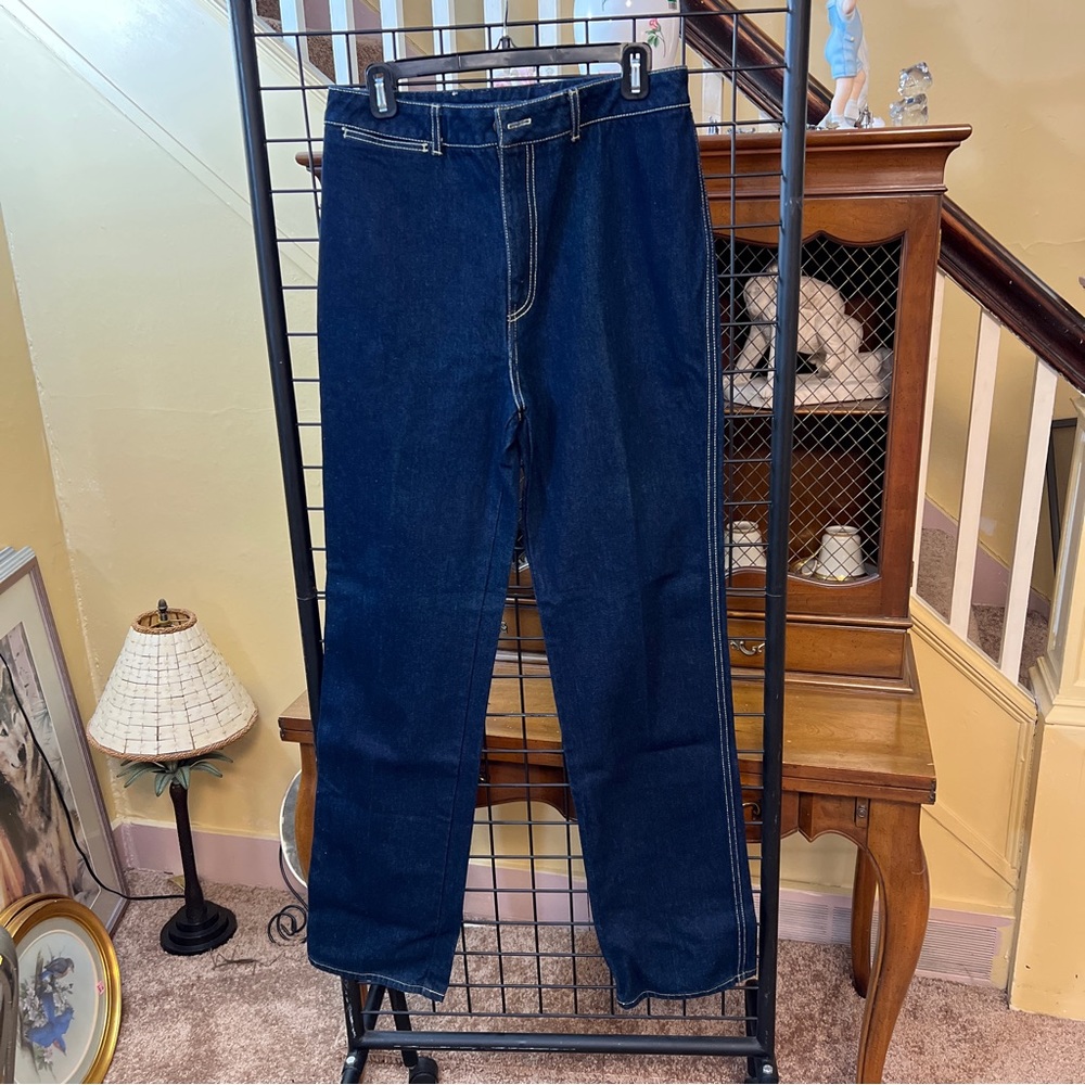 Sassoon Vintage NWT Ladies Jeans.  Size 16.